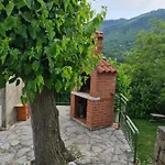D&d Apartment *